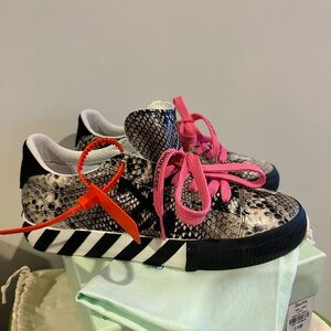 Off-White Snake Print Sneakers with Pink and Black Accents
